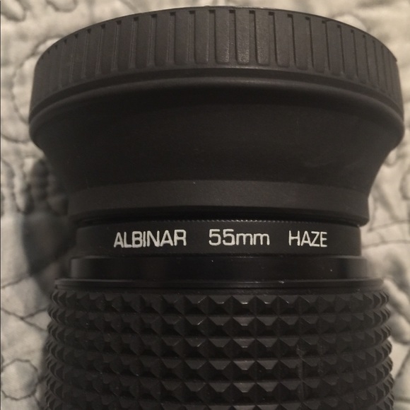 Lens - Picture 2 of 6